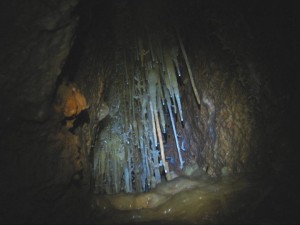 concrétion grotte de la mine