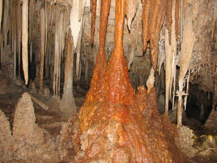 grotte de l'églantine