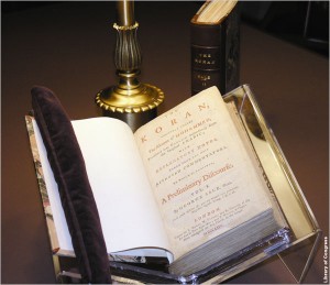 Ancienne édition du Coran imprimée en Anglais de Thomas Jefferson à la Bibliothèque du Congress