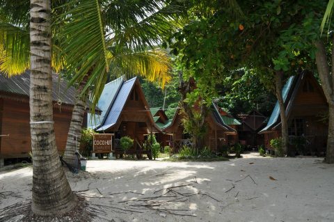 cozy-cocohut-chalet