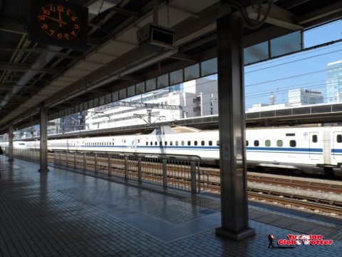 Station-Shinkansen-Shizuoka